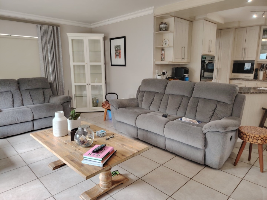 3 Bedroom Property for Sale in Monte Christo Western Cape